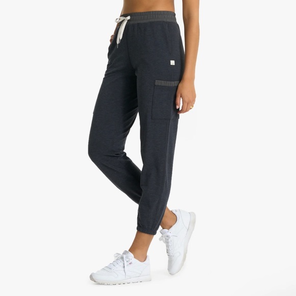 VUORI Vista Jogger Dark Charcoal Gray - S - Picture 1 of 10